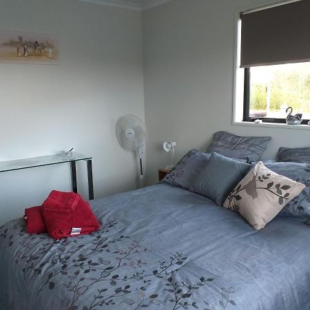 My Place Bnb Tuatapere Bagian luar foto