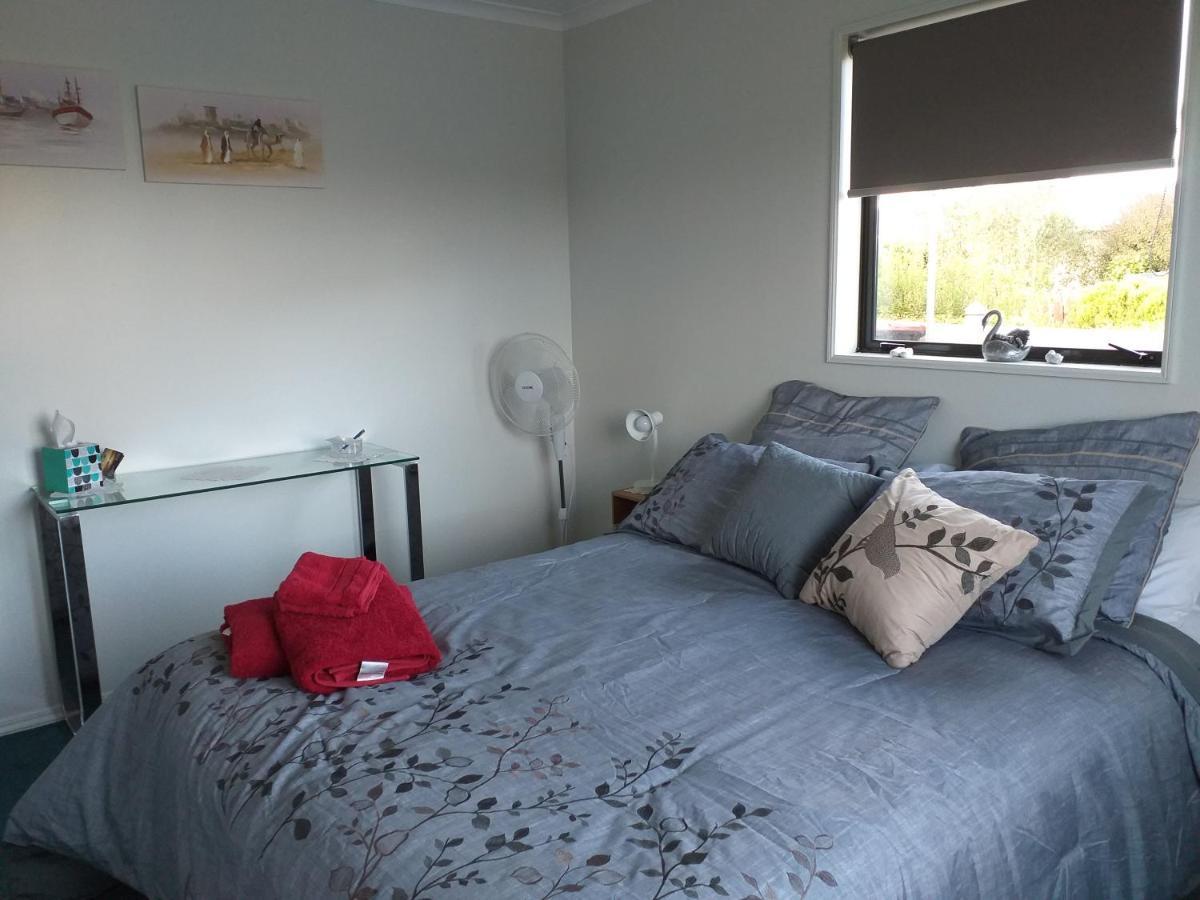 My Place Bnb Tuatapere Bagian luar foto